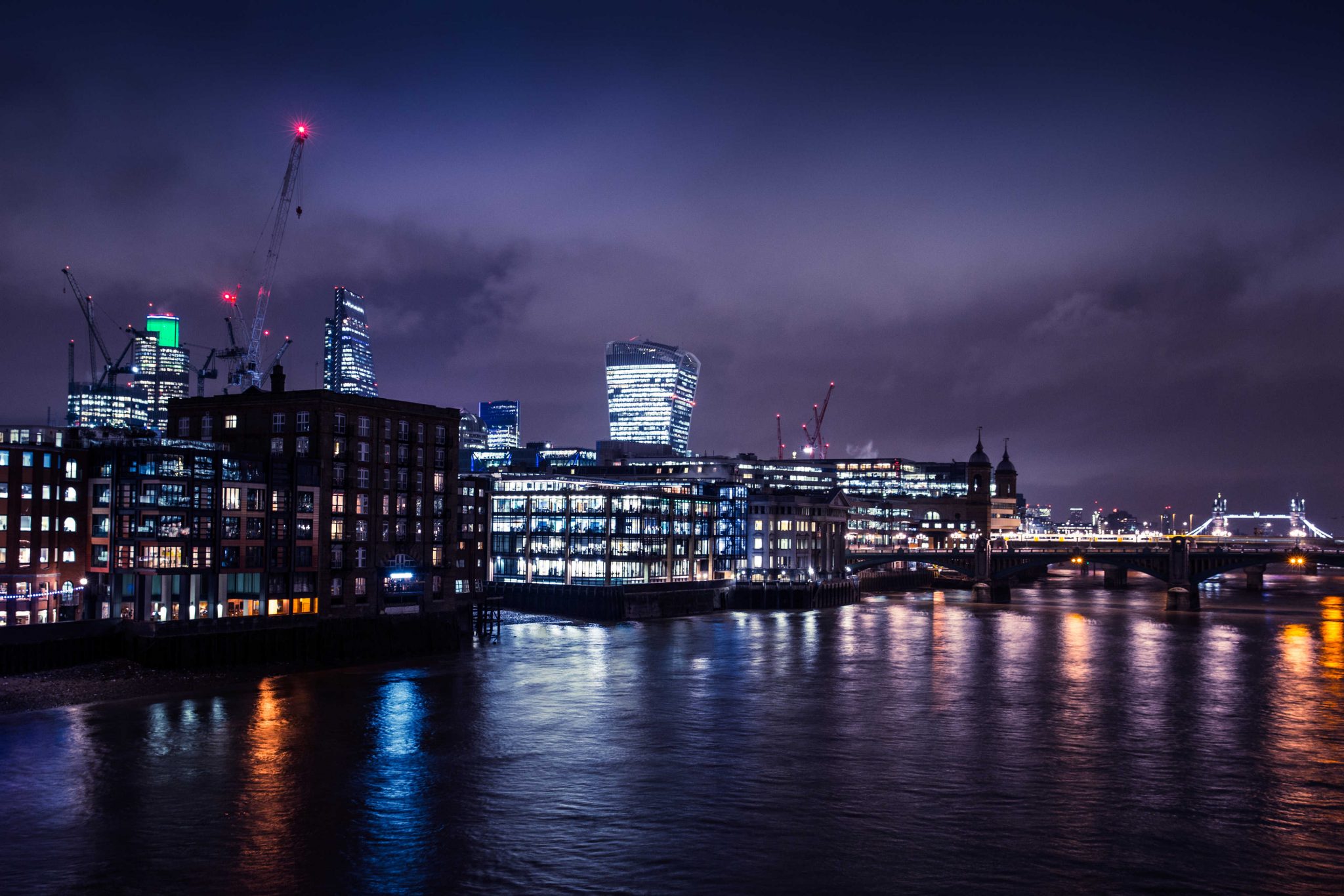 thames-by-night